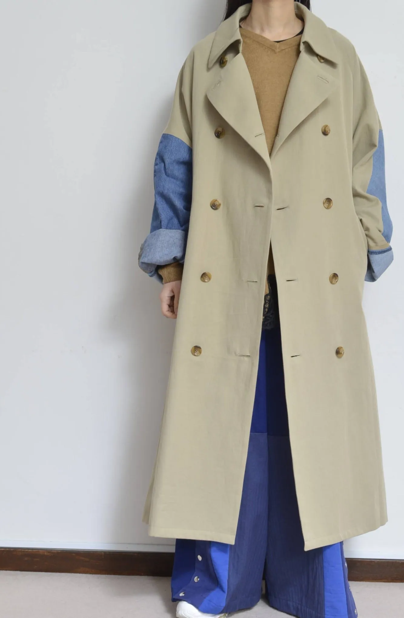 DENIM SLEEVE TRENCH COAT/BEG/02